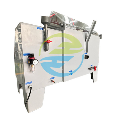 Goede prijs Zoutspray testmachine 120V 60Hz voedingsvoorziening 108L capaciteit Precieze simulatie van zoutspray omgeving met automatische waterniveau controller online
